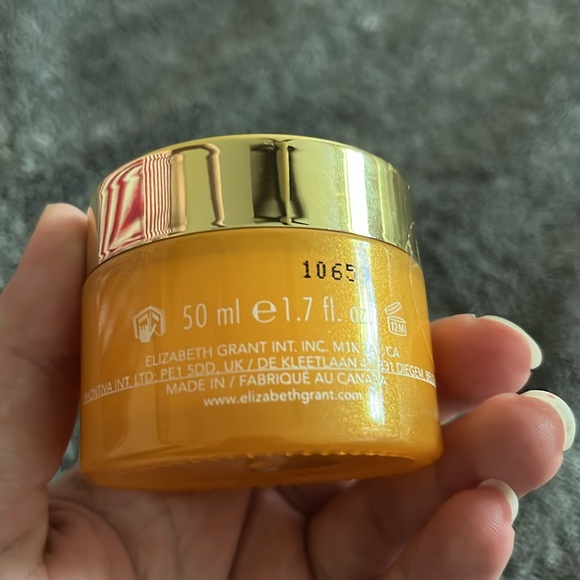 Elziabeth Grant Vitamin C hydrommpist GOLD C Night cream - Picture 5 of 7